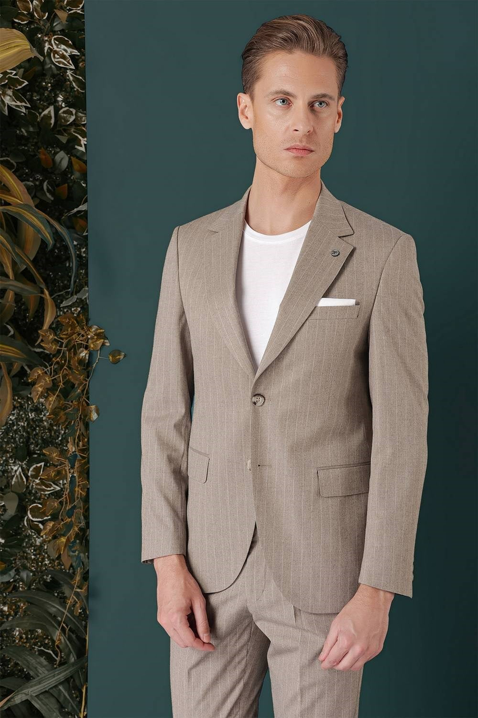 Slim Fit Çift Yırtmaç Yünlü Çizgili Bej Ceket C 652