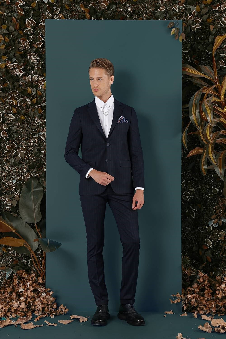 Slim Fit Çift Yırtmaç Yünlü Çizgili Lacivert Ceket C 652