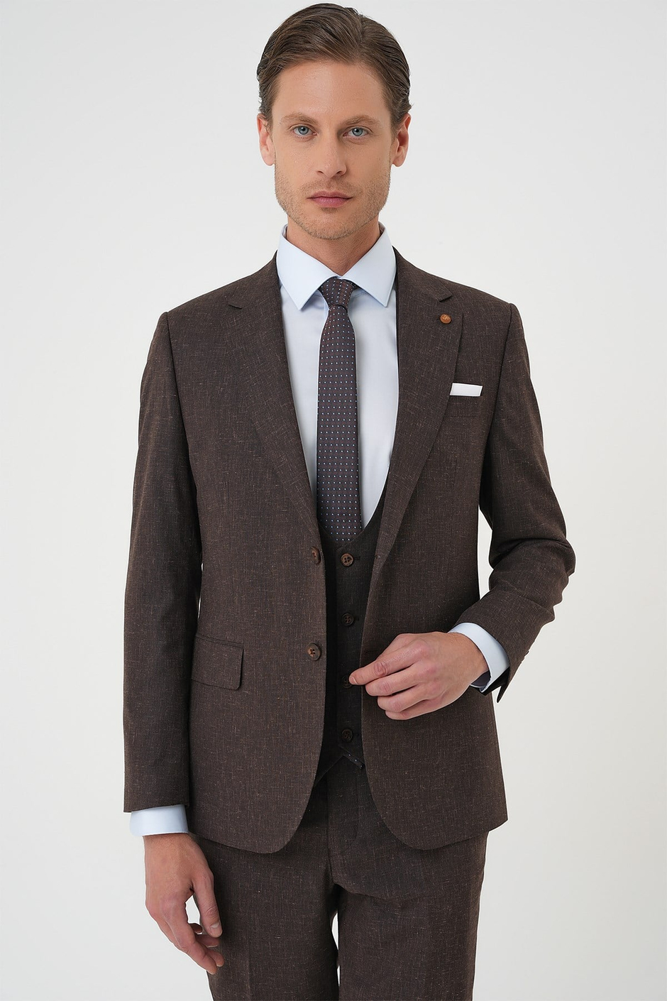 Slim Fit Çift Yırtmaç Keten Yelekli Klasik Kahverengi Takım Elbise Tk 914