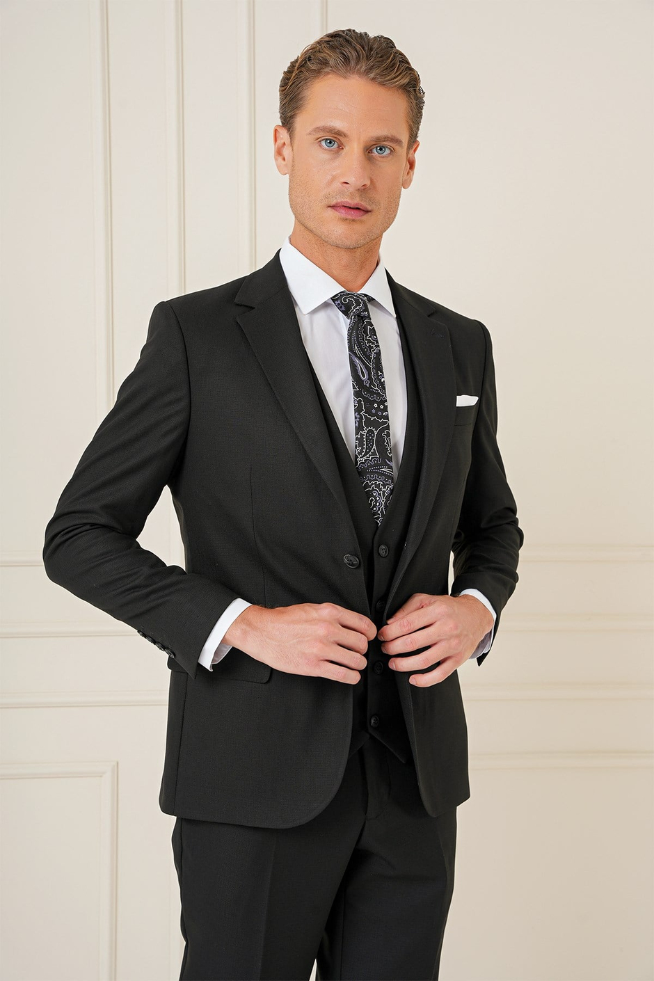 Slim Fit Çift Yıtmaç Siyah Klasik Yelekli Takım Elbise TK 896