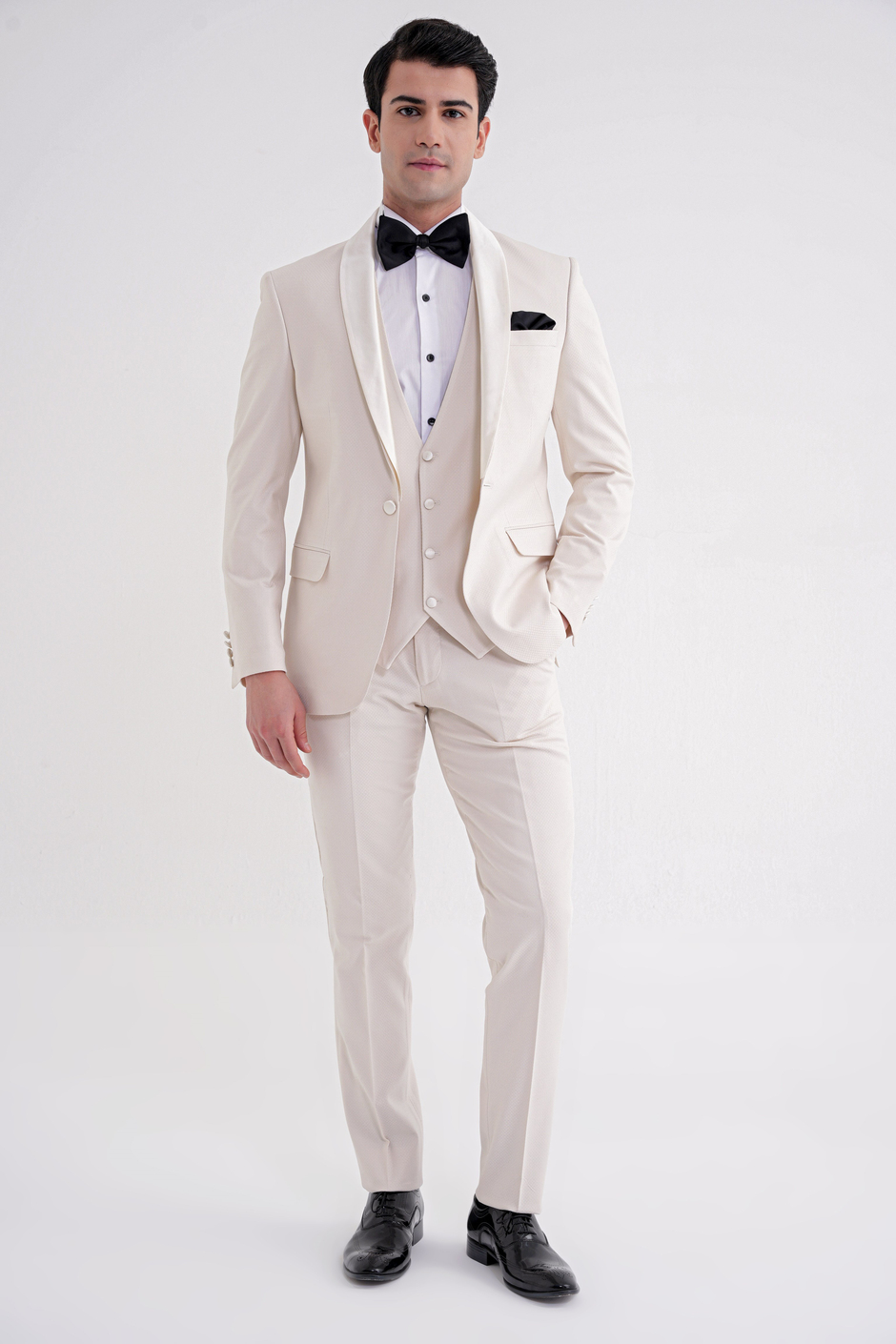 Slim Fit Çıkarılabilir Saten Yaka Doku Desenli Yelekli Krem Damatlık Smokin Takım Elbise Black 069