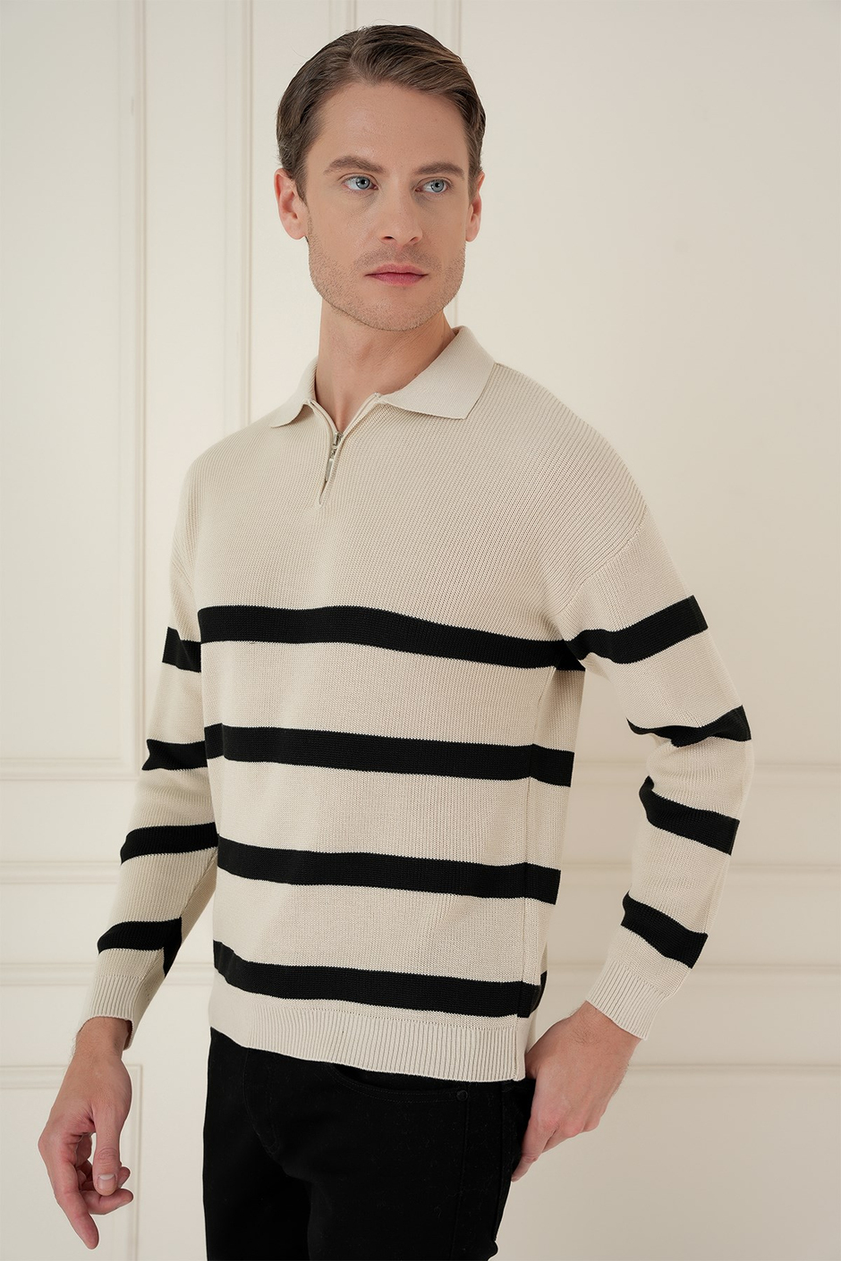 Slim Fit Çizgili Fermuarlı Polo Yaka Bej Triko Kazak TR 877