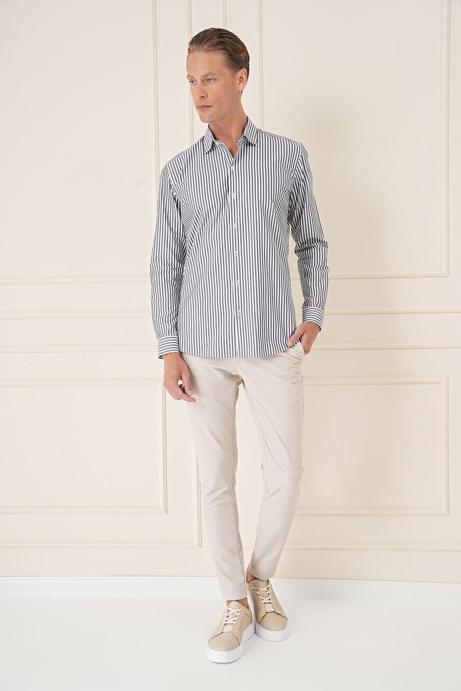 Slim Fit Dikine Çizgili %100 Pamuk Klasik Lacivert Beyaz Gömlek Gk 721