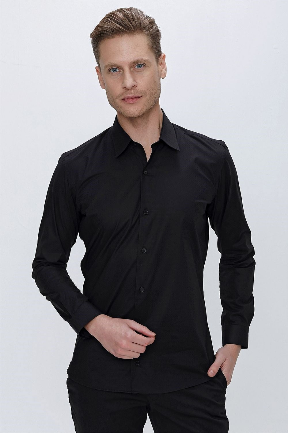Slim Fit Doku Desenli %100 Pamuk Siyah Gömlek GK 665
