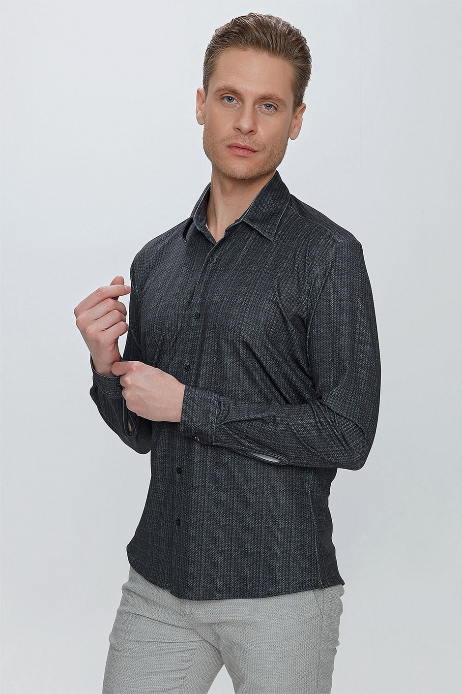 Slim Fit Doku Desenli Esnek Pamuk Siyah Gömlek G 1525