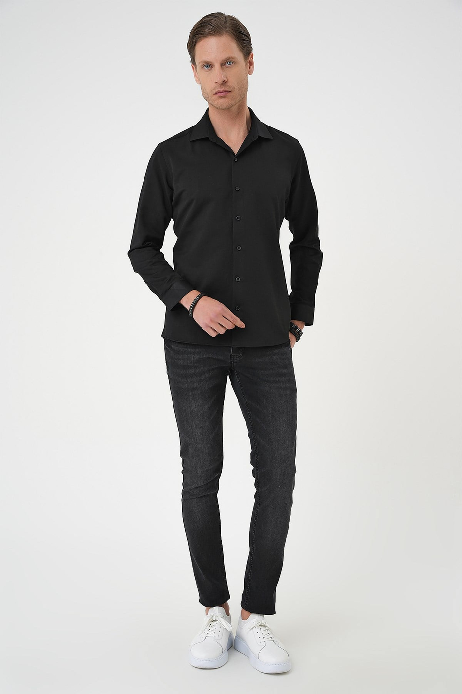 Slim Fit Dokulu Erkek Yaka Pamuklu Siyah Gömlek Gk 740