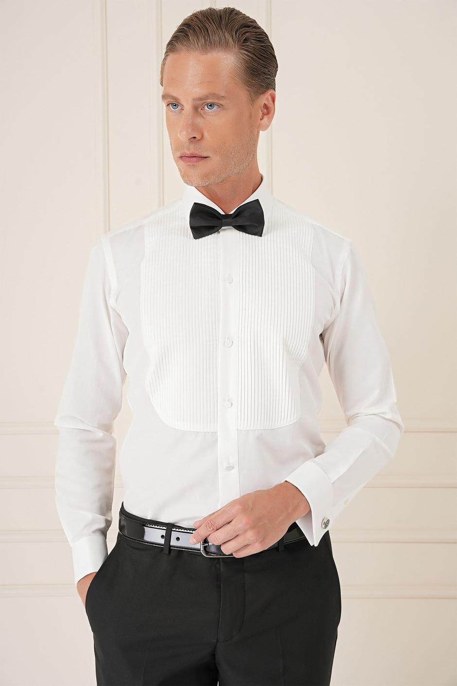 Slim Fit Duble Manşet Klasik Yaka Piliseli Beyaz Smokin Gömlek  Gk 732
