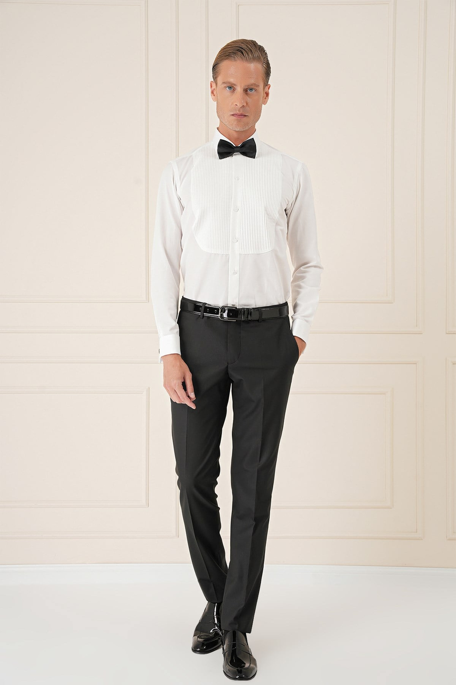 Slim Fit Duble Manşet Klasik Yaka Piliseli Beyaz Smokin Gömlek  Gk 732