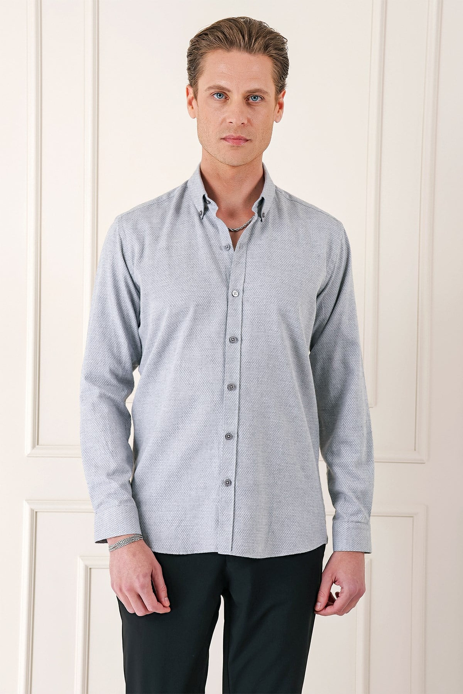 Slim Fit Düğmeli Yaka Dokulu %100 Pamuk Klasik Açık Gri Gömlek Gk 724