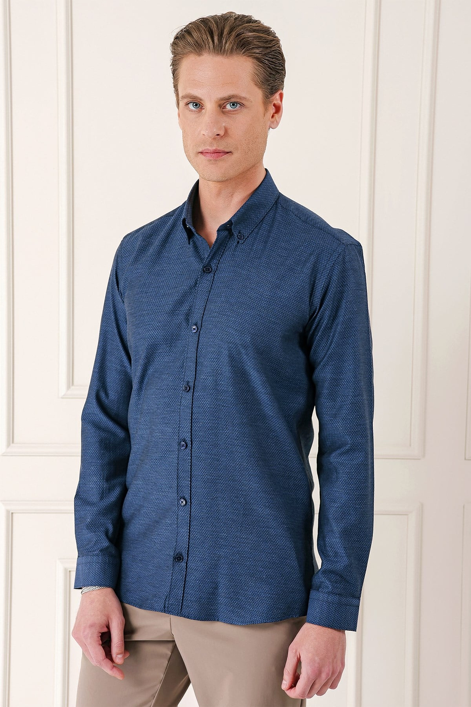 Slim Fit Düğmeli Yaka Dokulu %100 Pamuk Klasik Lacivert Gömlek Gk 724