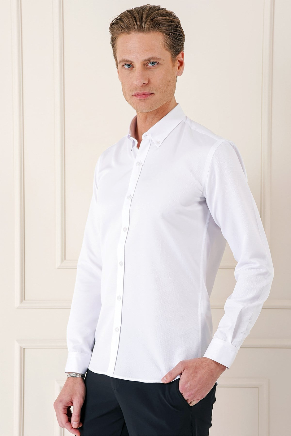 Slim Fit Düğmeli Yaka Dokulu Pamuklu Beyaz Gömlek Gk 717