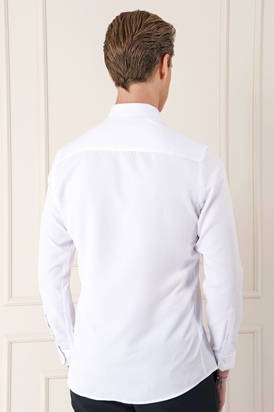 Slim Fit Düğmeli Yaka Dokulu Pamuklu Beyaz Gömlek Gk 717