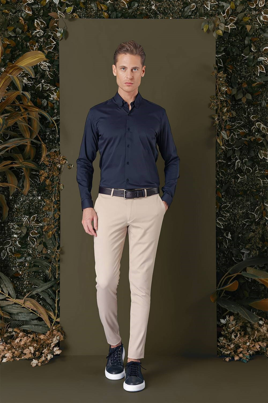 Slim Fit Düğmeli Yaka Esnek Pamuk Klasik Lacivert Gömlek Gk 708