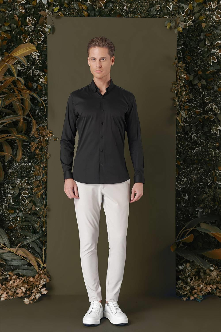 Slim Fit Düğmeli Yaka Esnek Pamuklu Siyah Gömlek Gk 708