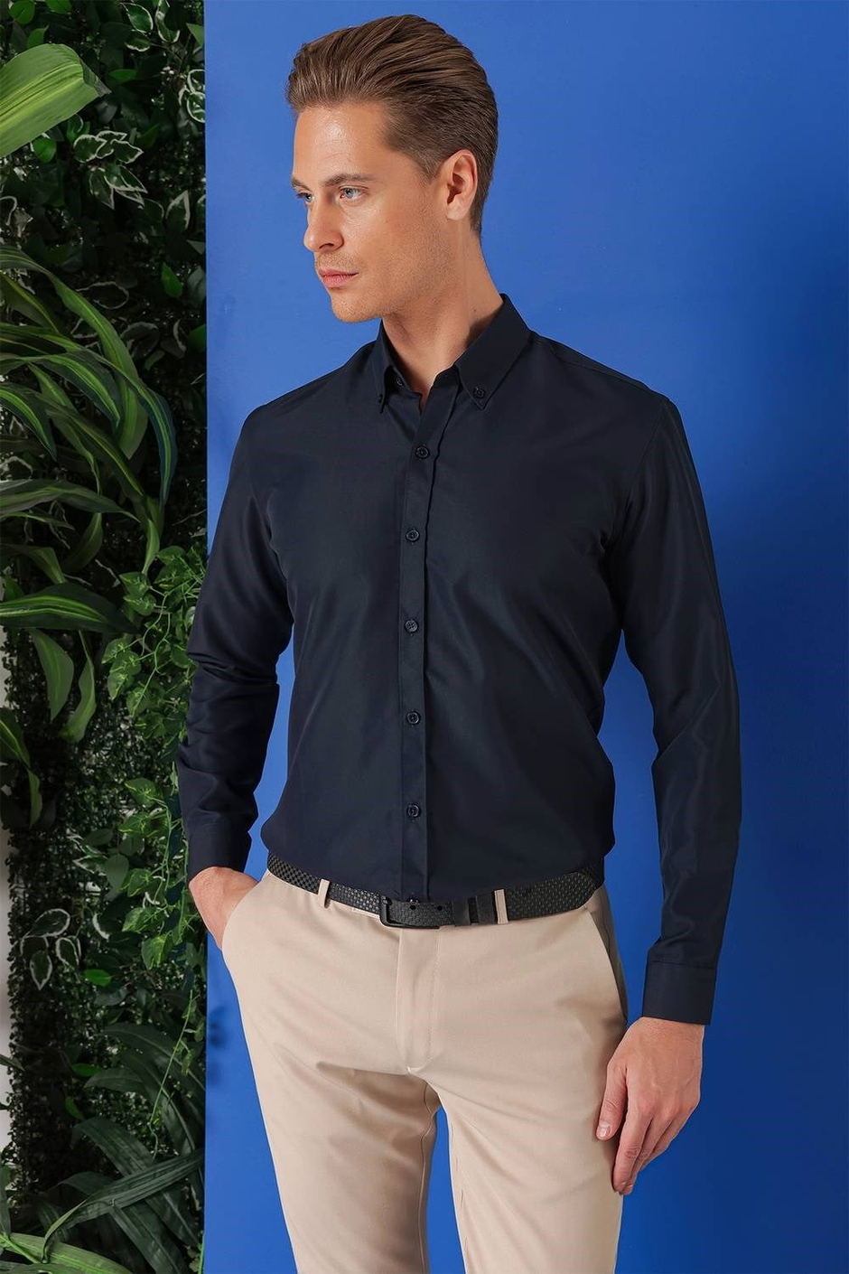 Slim Fit Düğmeli Yaka Esnek Pamuklu Lacivert Gömlek Gk 715