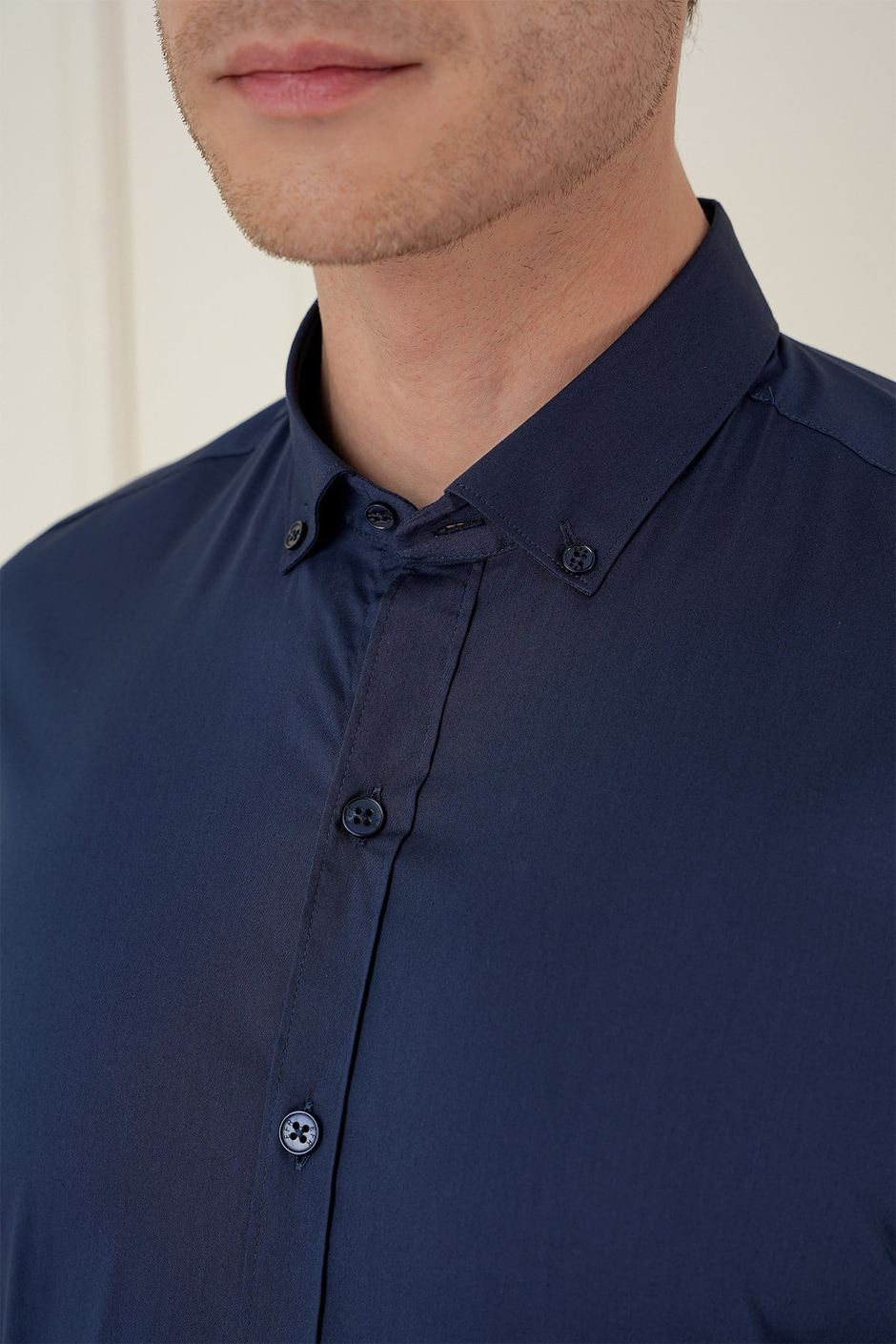 Slim Fit Düğmeli Yaka Esnek Pamuklu Lacivert Gömlek GK 746