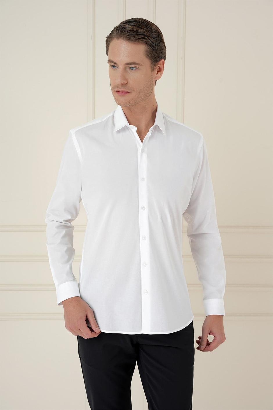 Slim Fit Erkek Yaka Esnek Pamuk Uzun Kol Beyaz Gömlek GK 745