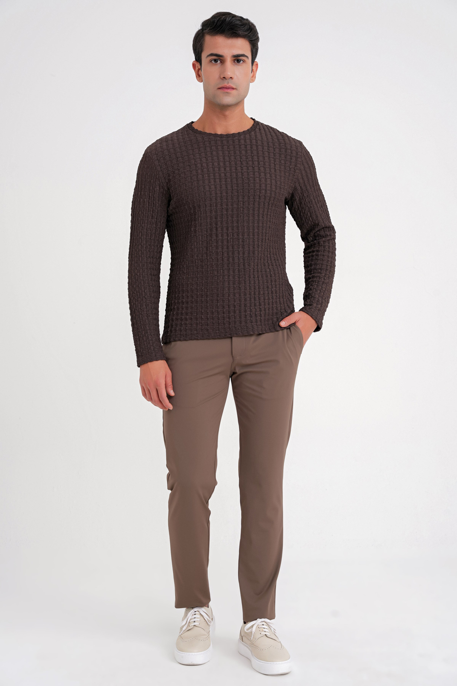 Slim Fit Esnek Pamuklu Dokulu Kumaş Uzun Kollu Kahverengi Tişört TS 934