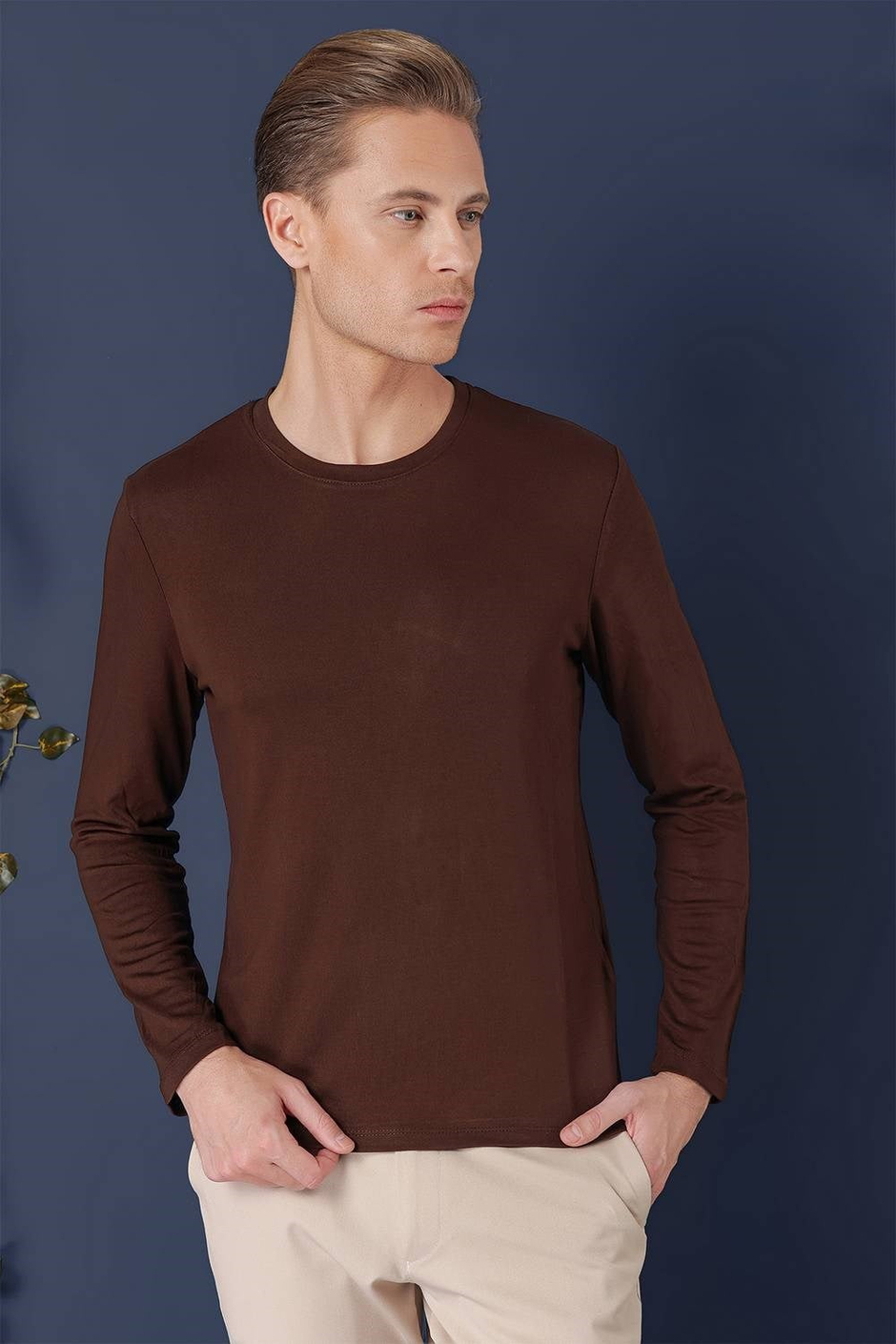 Slim Fit Esnek Pamuklu Uzun Kollu Kahverengi Tişört Ts 870