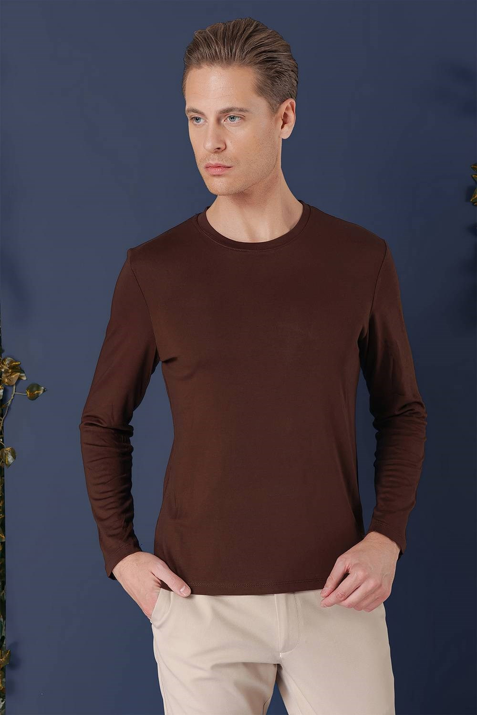 Slim Fit Esnek Pamuklu Uzun Kollu Kahverengi Tişört Ts 870