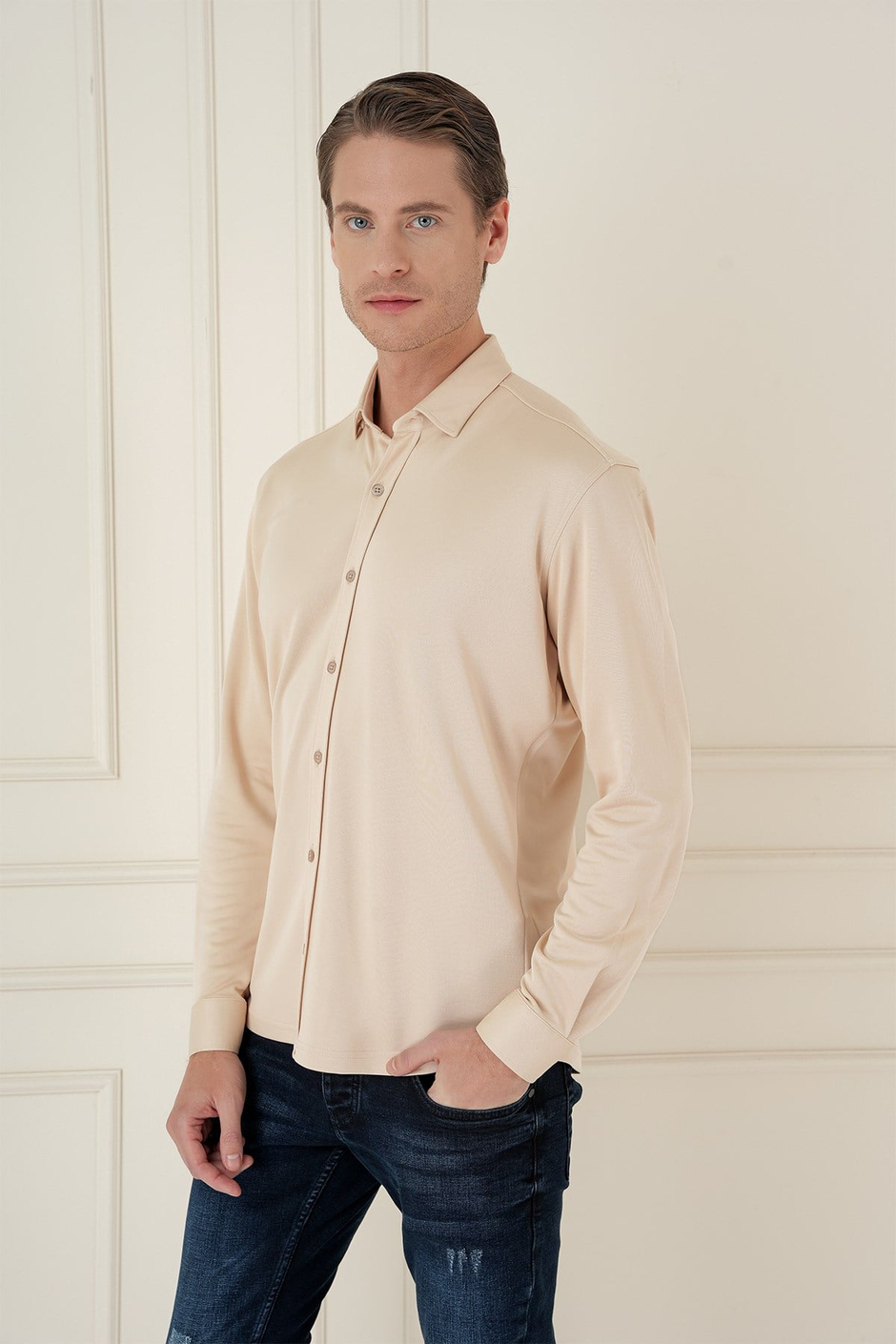 Slim Fit Gizli Düğme Yakalı Esnek Pamuk Bej Gömlek G 1583