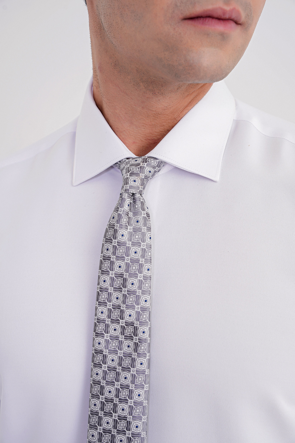 Slim Fit İtalyan Yaka %100 Pamuk Saten Düz Beyaz Gömlek GK 758