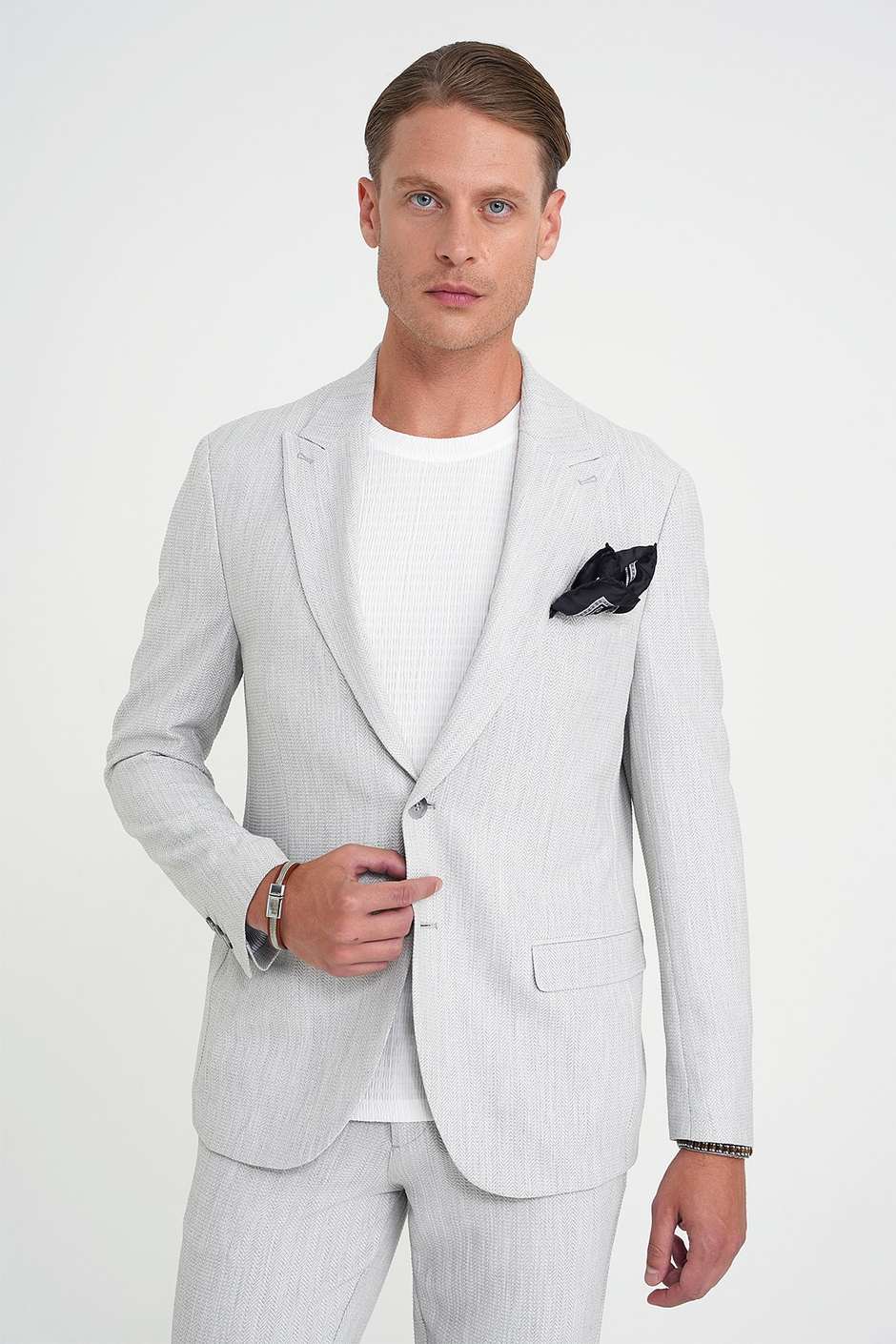 Slim Fit Kırlangıç Yaka Balıksırtı Desen Açık Gri Ceket C 702