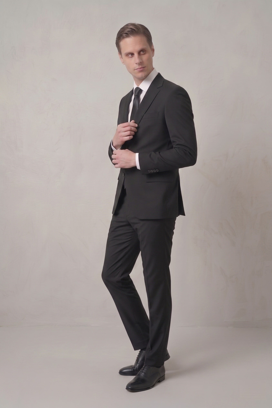 Slim Fit Klasik Mono Yaka Klasik Düz Siyah Takım Elbise Tk 2021 