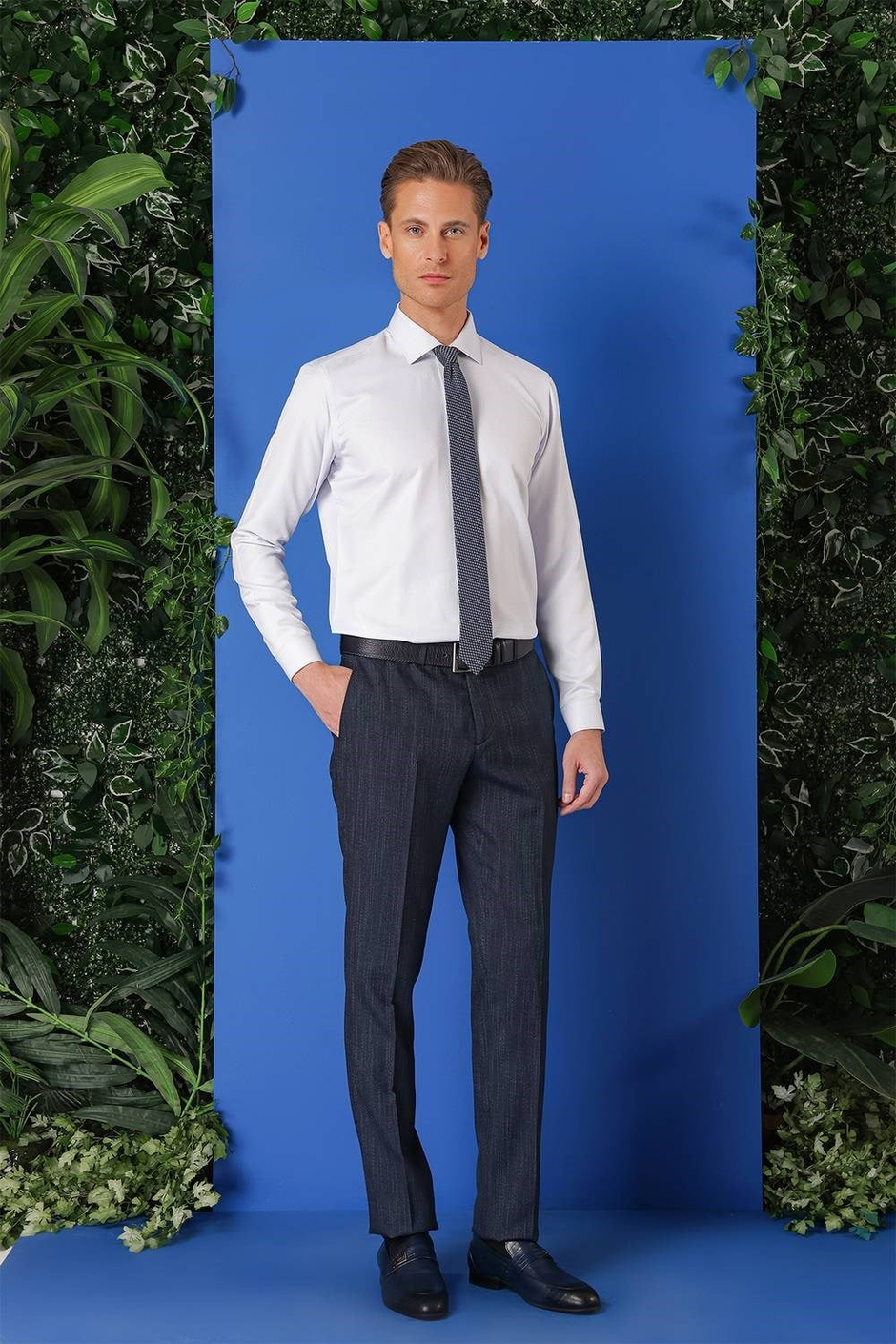 Slim Fit Kravat Yaka Pamuklu Dokulu Mavi Gömlek GK 719