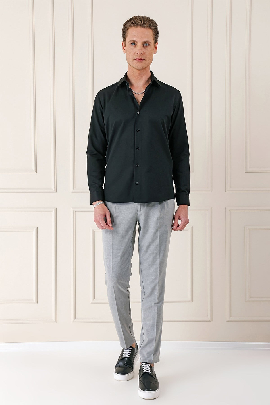 Slim Fit Kravat Yaka Pamuklu Düz Siyah Gömlek GK 718