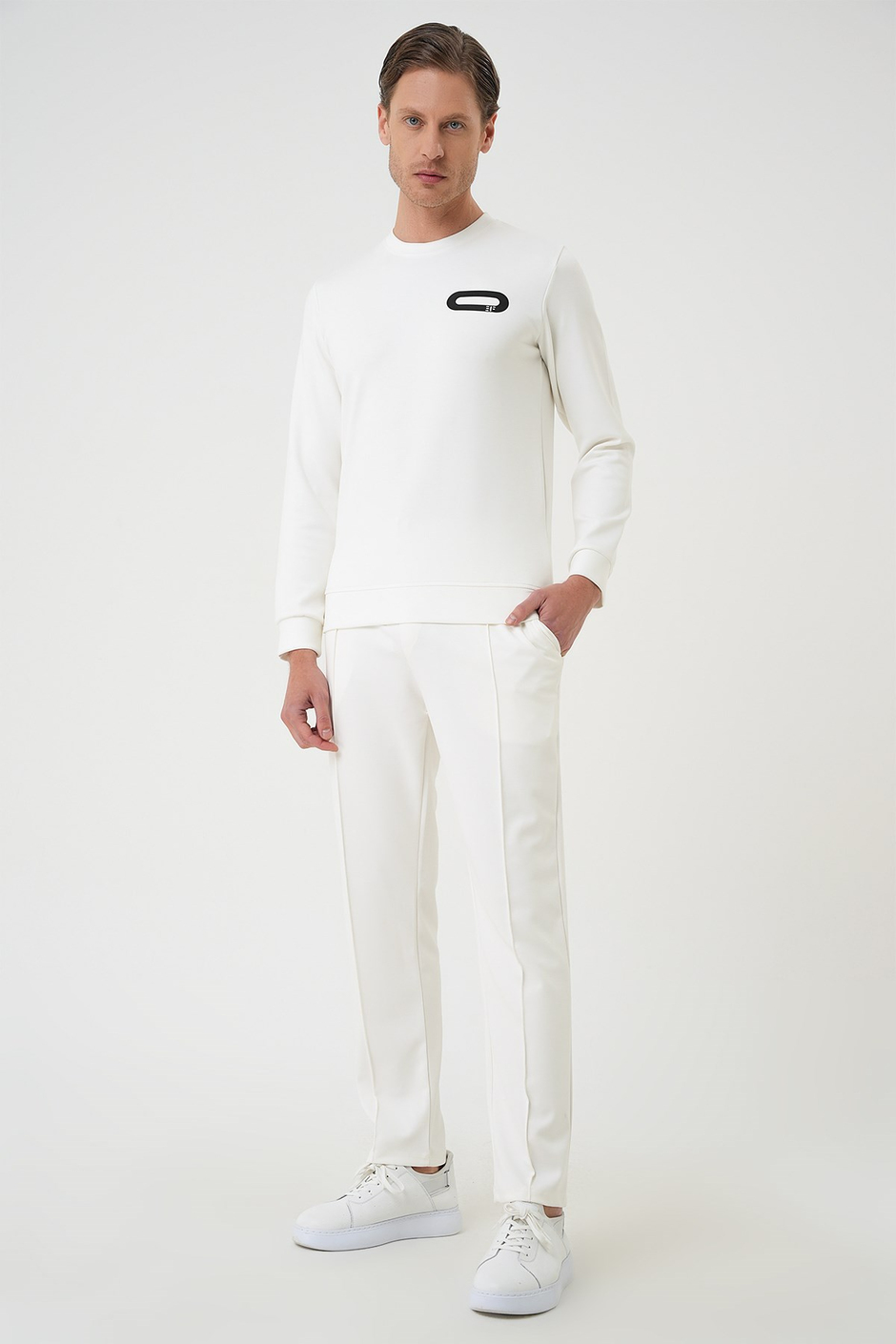 Slim Fit Önden Pens Detaylı Yan Cep %97 Pamuk Ekru Jogger Pantolon ATP 034