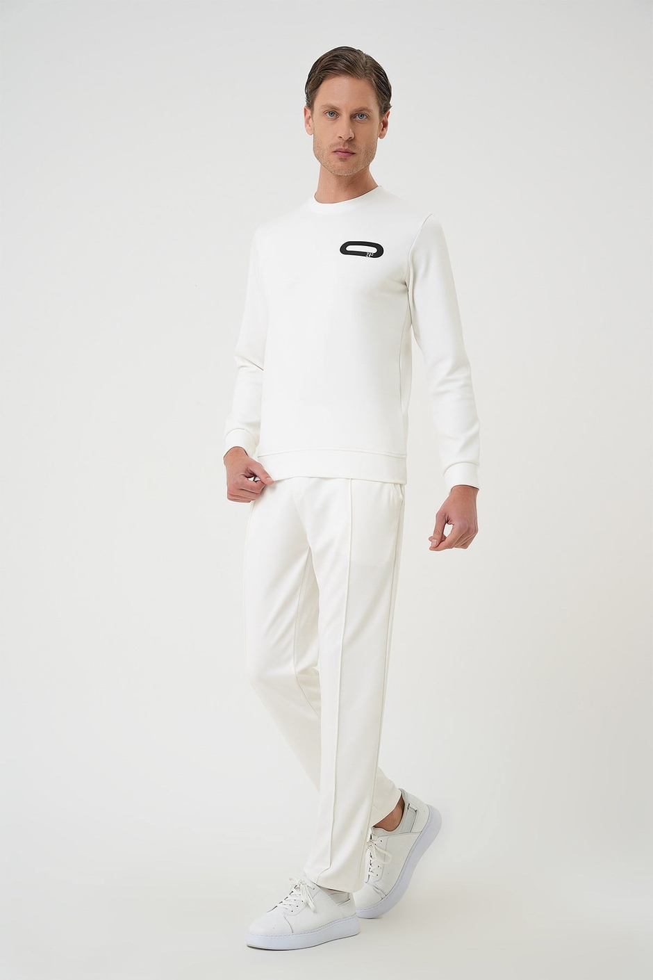 Slim Fit Önden Pens Detaylı Yan Cep %97 Pamuk Ekru Jogger Pantolon ATP 034