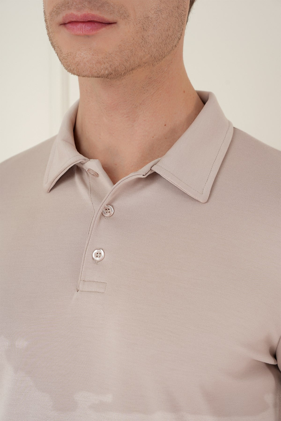 Slim Fit Pamuklu Uzun Kollu Düğmeli Bej Polo Yaka Tişört TS 893