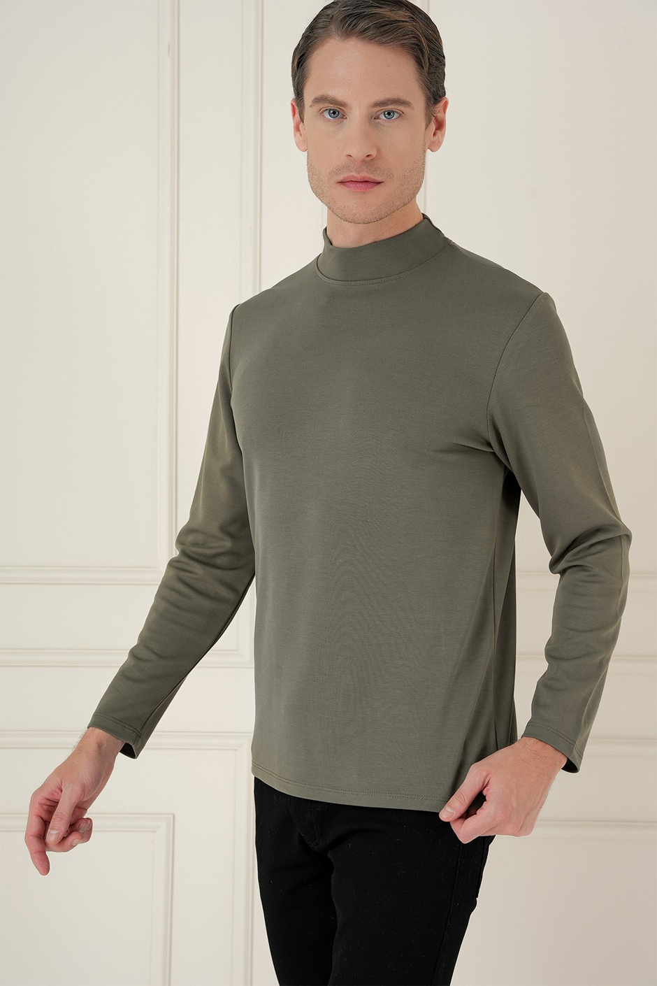 Slim Fit Pamuklu Uzun Kollu Haki Yarım Boğazlı Tişört TS 894