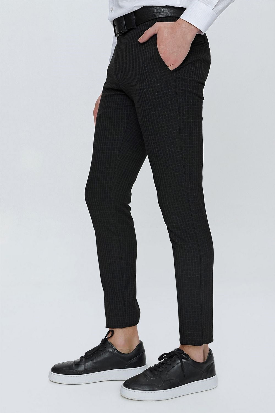 Slim Fit Pilesiz Yan Cepli Pötikareli Esnek Pamuk Siyah Pantolon P 1103