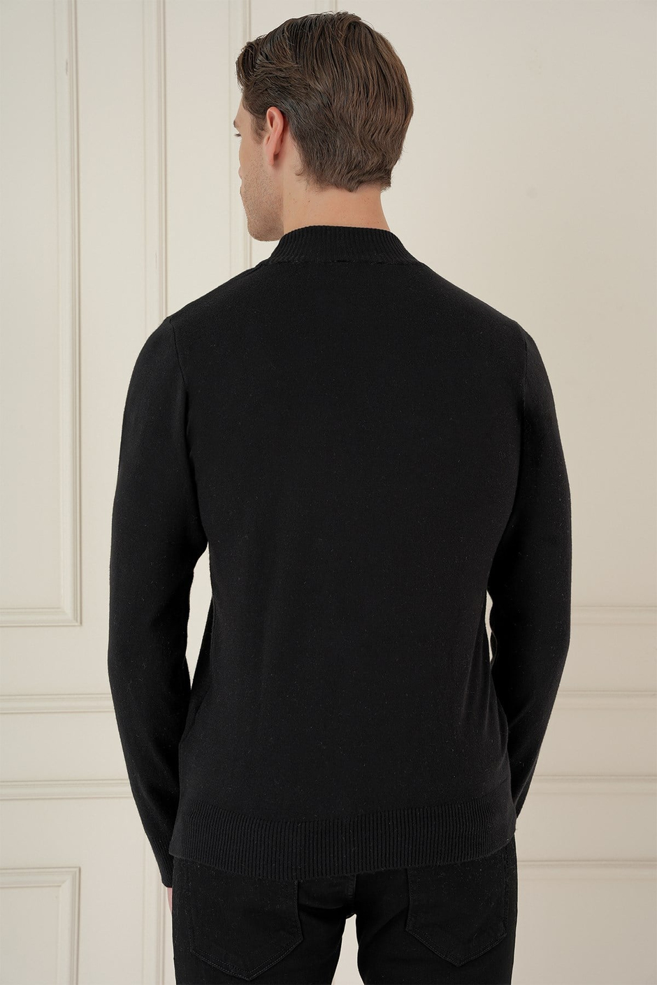 Slim Fit Ribanalı Düz Siyah Yünlü Yarım Balıkçı Triko Kazak TR 876