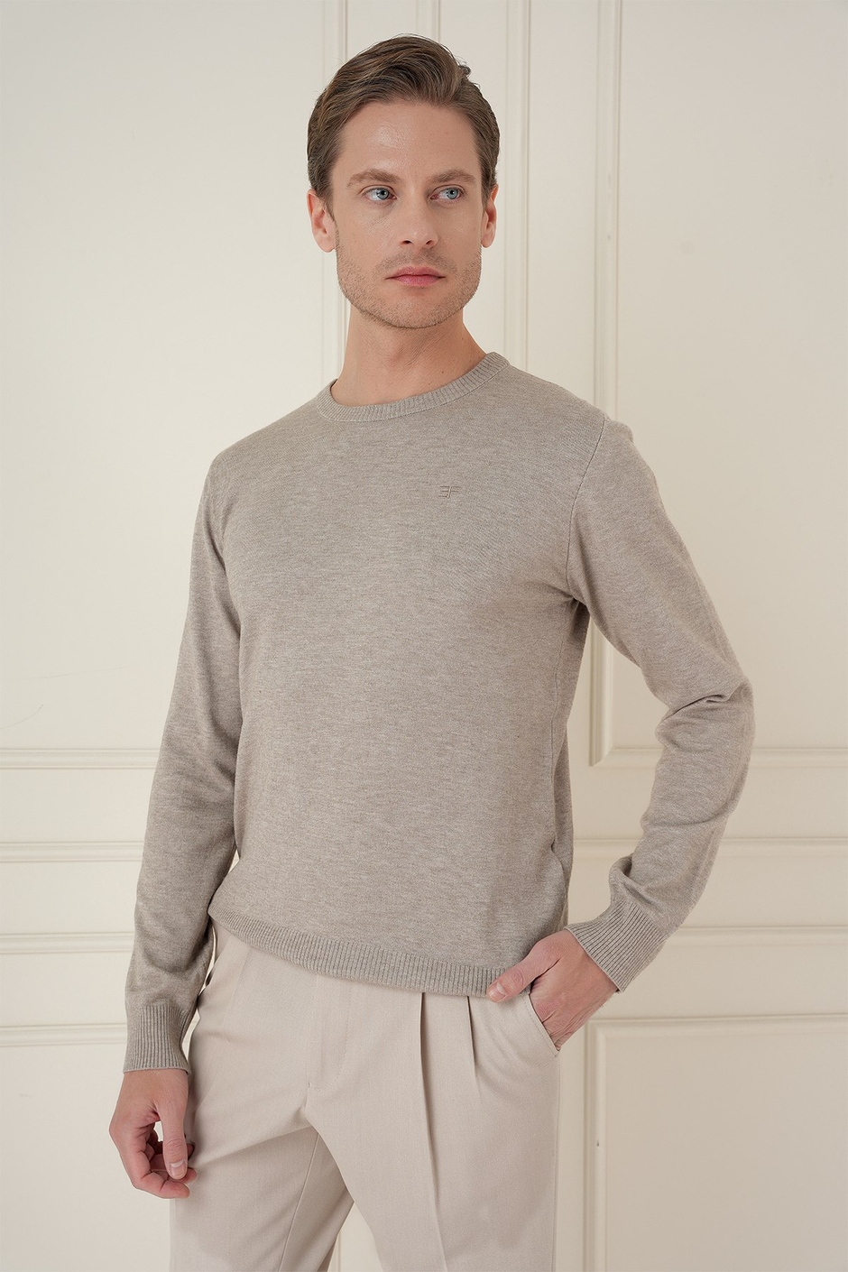 Slim Fit Ribanalı Düz Taş Yünlü Bisiklet Yaka Triko Kazak TR 900