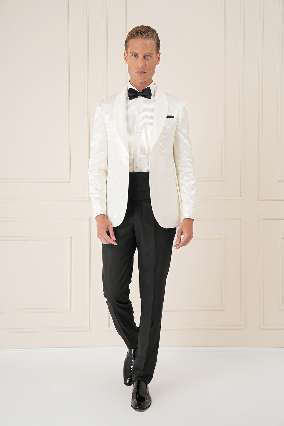 Slim Fit Saten Yaka Çift Yırtmaçlı Tek Düğmeli Krem Damatlık Smokin Ceket Black 036