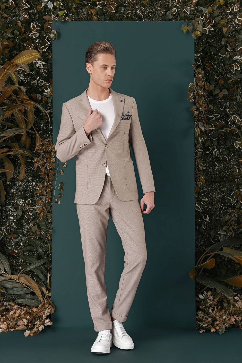 Slim Fit Sivri Yaka Esnek Pamuklu Dokulu Bej Blazer Ceket C 659