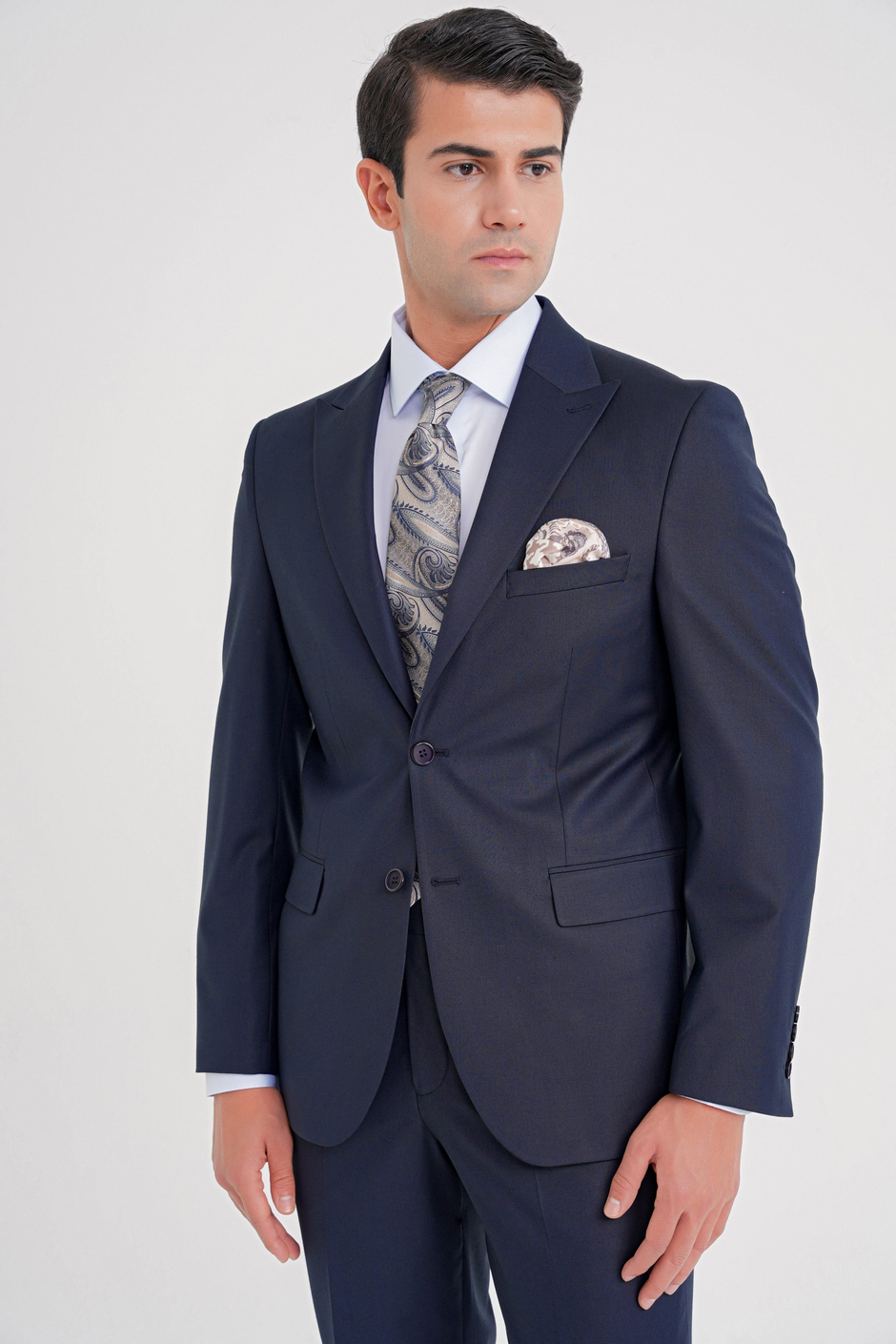 Slim Fit Sivri Yaka Esnek Yünlü Düz Lacivert Klasik Takım Elbise TK 928