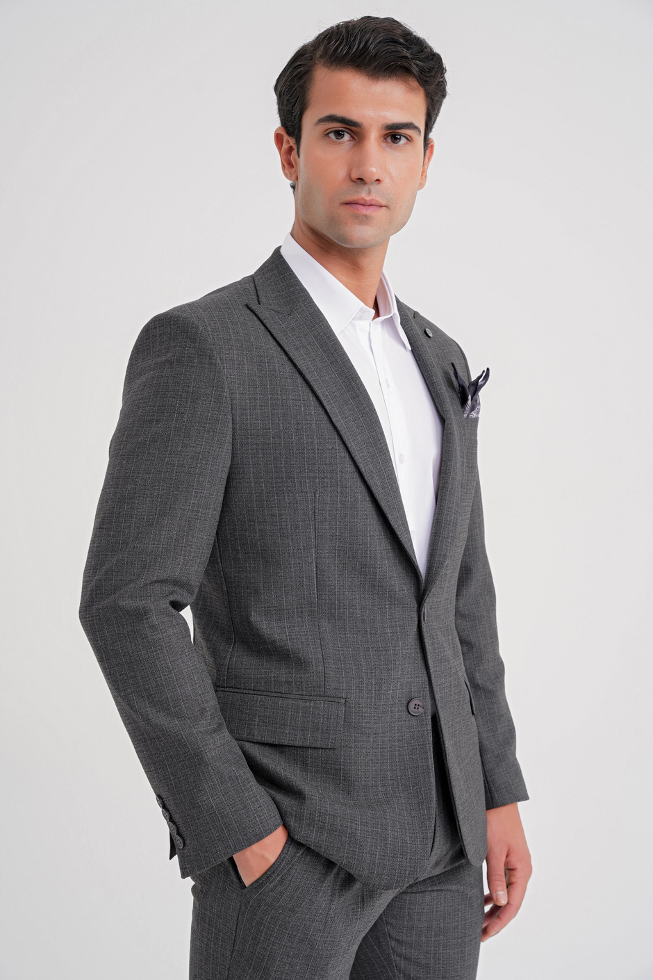 Slim Fit Sivri Yaka Torba Cepli Yünlü Çizgili Füme Ceket C 724
