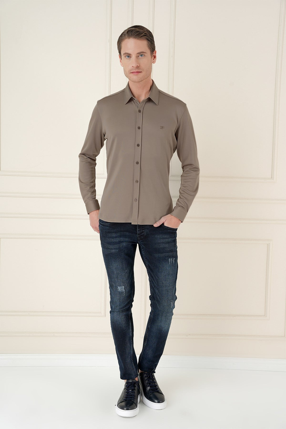 Slim Fit Spor Yaka Cepsiz Pamuklu Vizon Gömlek G 1580