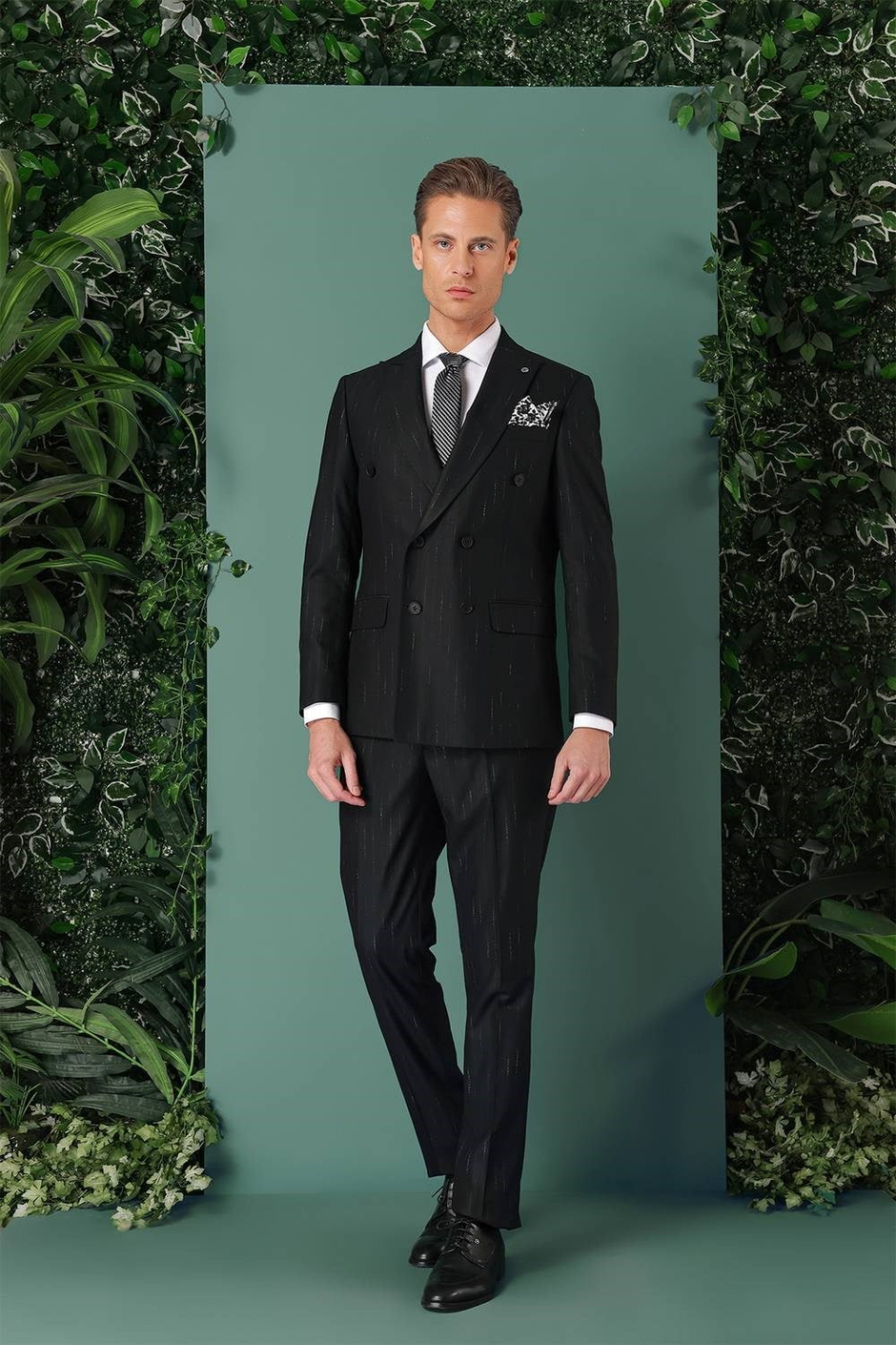 Slim Fit Yağmur Deseni Çizgili Kruvaze Klasik Siyah Takım Elbise  Tk 888