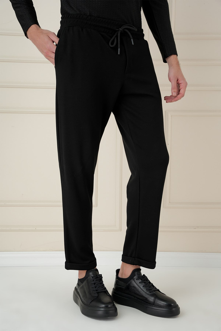 Slim Fit Yan Cepli Beli İpli %97 Pamuk Siyah Jogger Pantolon ATP 033