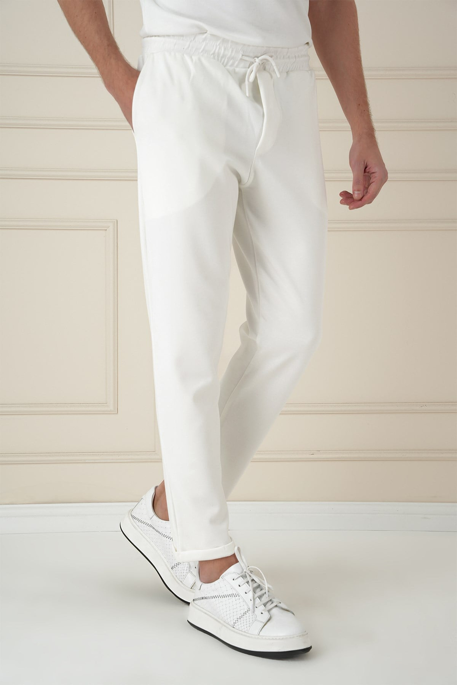 Slim Fit Yan Cepli Beli İpli %97 Pamuk Beyaz Jogger Pantolon ATP 033
