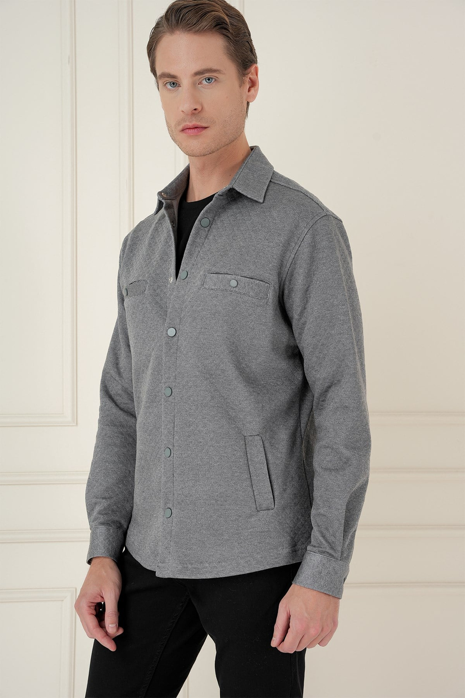 Slim Fit Yan Cepli Çıtçıtlı Kapitone Dokuma Gri Gömlek Ceket G 1581