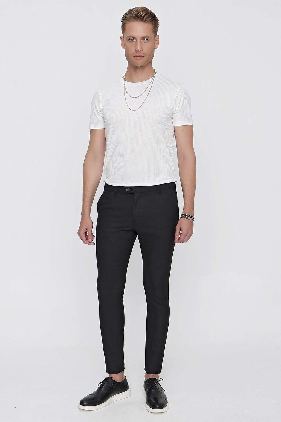 Slim Fit Yan Cepli Esnek Pamuklu Dokulu Siyah Kumaş Pantolon P 1096