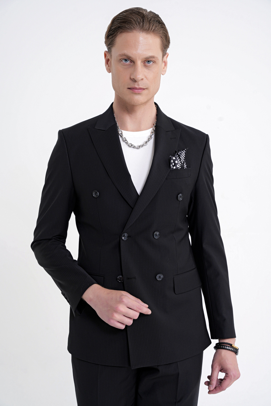 Slim Fit Çift Yırtmaç %95 Pamuk Sık Çizgili Siyah Kruvaze Takım Elbise TK 944