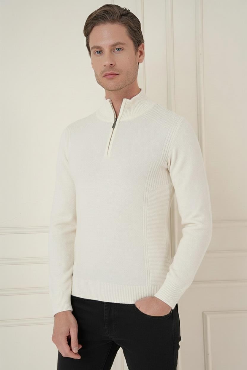 Slim Fit Dokuma Desenli Fermuarlı Yarım Balıkçı Yünlü Ekru Triko Kazak TR 893