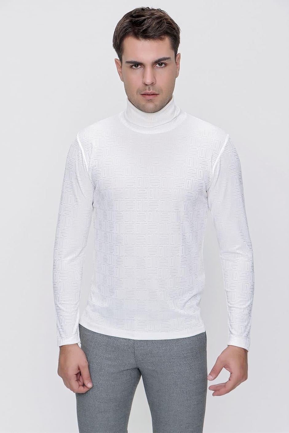 Slim Fit Doku Desenli Balıkçı Yaka Pamuklu Uzun Kollu Ekru Tişört TS 775